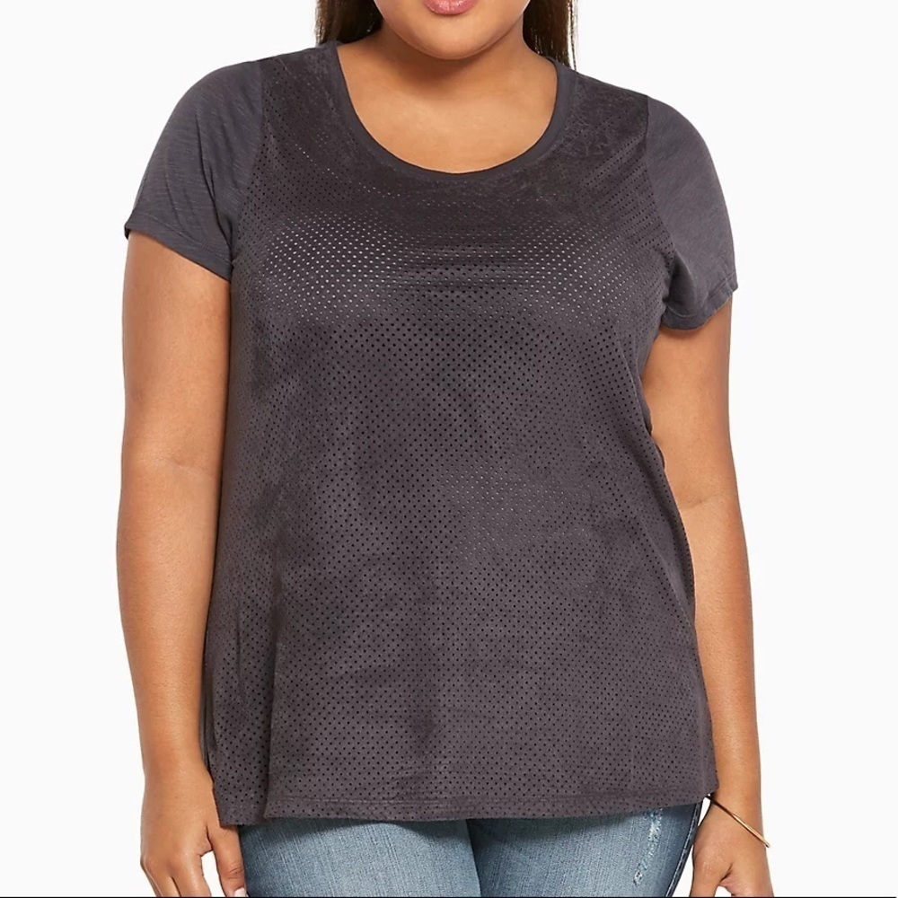 🌸 Torrid | Perforated Faux Grey Suede Tee sz 10